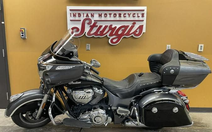 2017 Indian Roadmaster Steel Gray Over Thunder Black