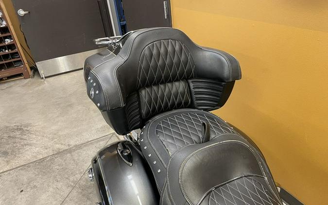 2017 Indian Roadmaster Steel Gray Over Thunder Black