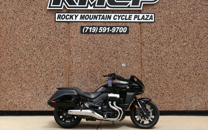 2014 Honda CTX®1300 Deluxe
