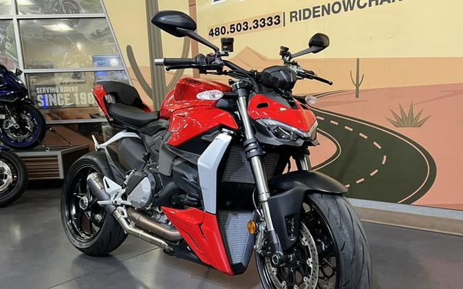 2024 Ducati Streetfighter V2 Red V2