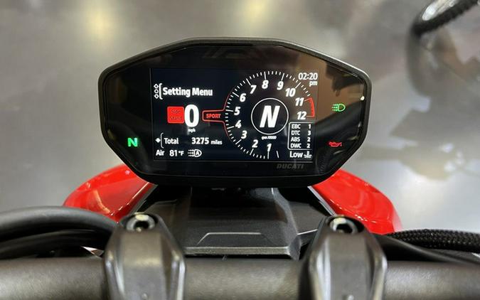 2024 Ducati Streetfighter V2 Red V2