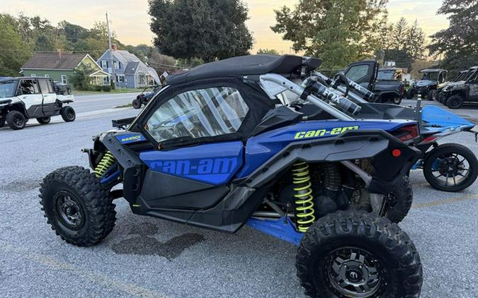 2020 Can-Am Maverick X3 X Rs Turbo RR Hyper Silver, Intense Blue & Manta Green