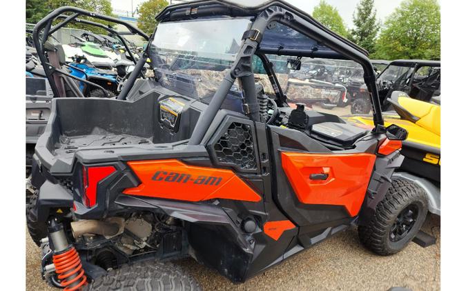 2020 Can-Am MAVERICK SPORT MAX D