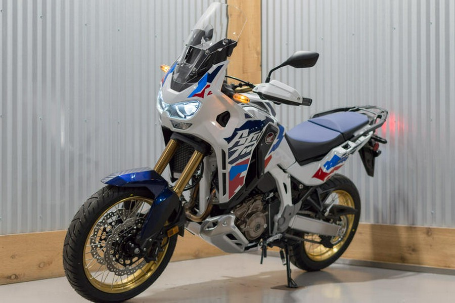 2024 Honda® Africa Twin Adventure Sports ES