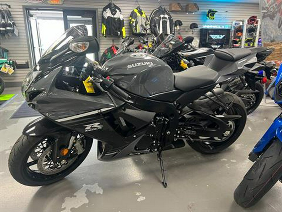 2025 Suzuki GSX-R600