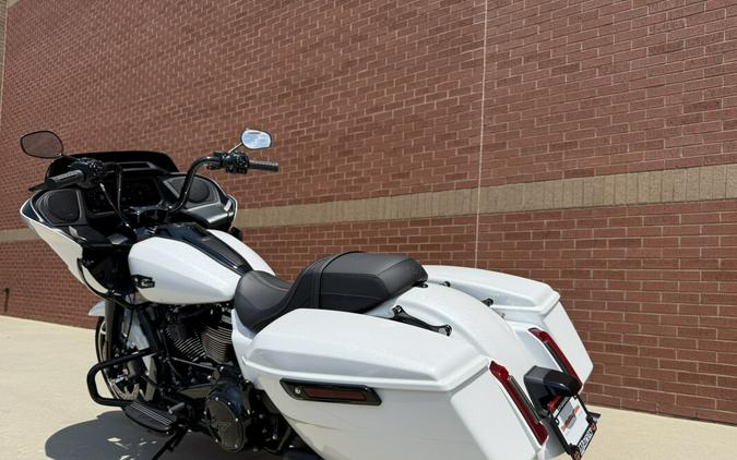 FLTRX 2025 Road Glide®