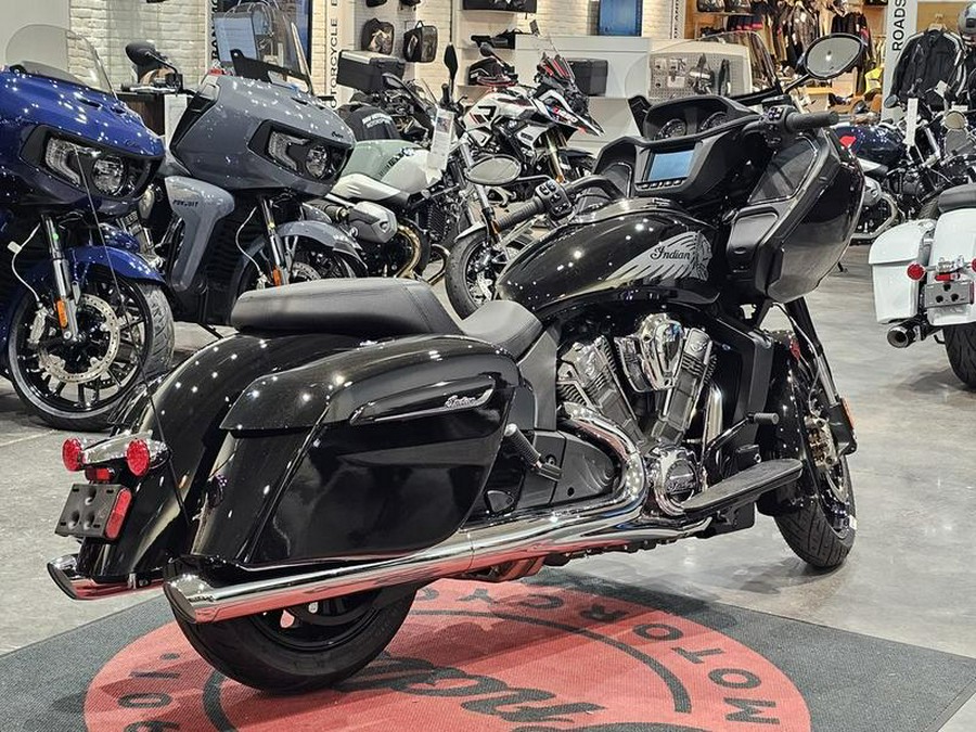 2024 Indian Motorcycle® Challenger® Black Metallic