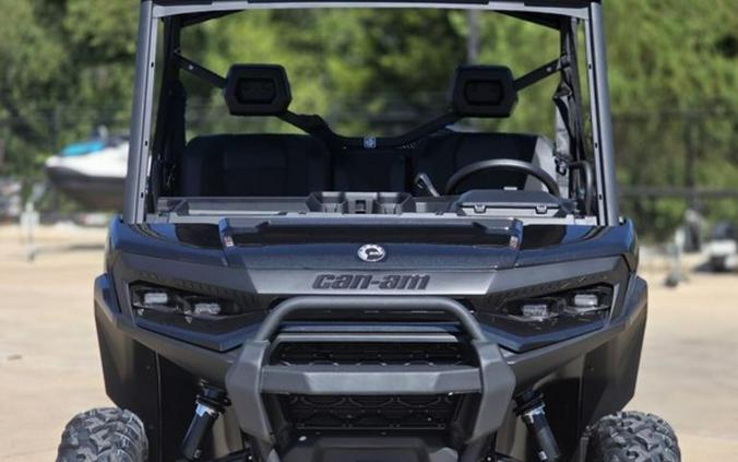 2026 Can-Am® Defender XT HD11