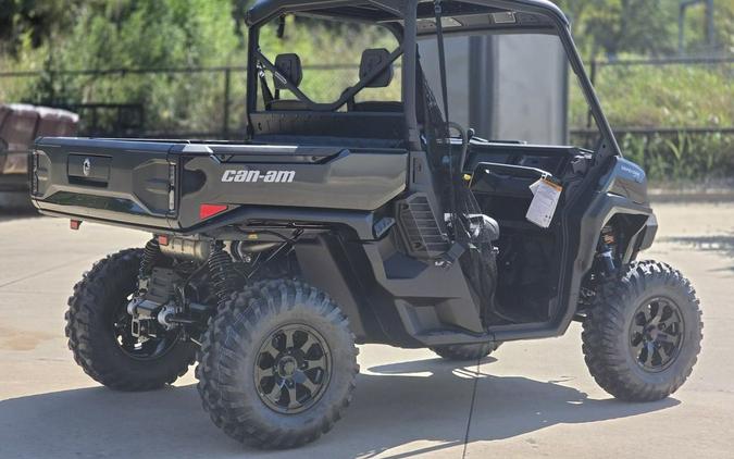 2026 Can-Am® Defender XT HD11