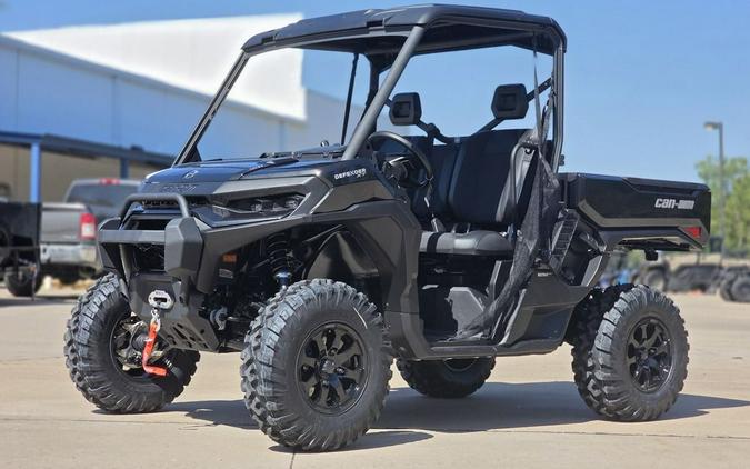 2026 Can-Am® Defender XT HD11