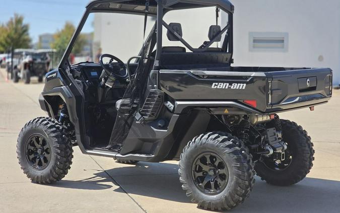 2026 Can-Am® Defender XT HD11