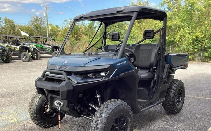 2026 Can-Am® Defender XT HD11