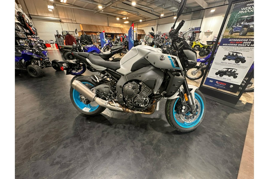 2025 Yamaha MT-10