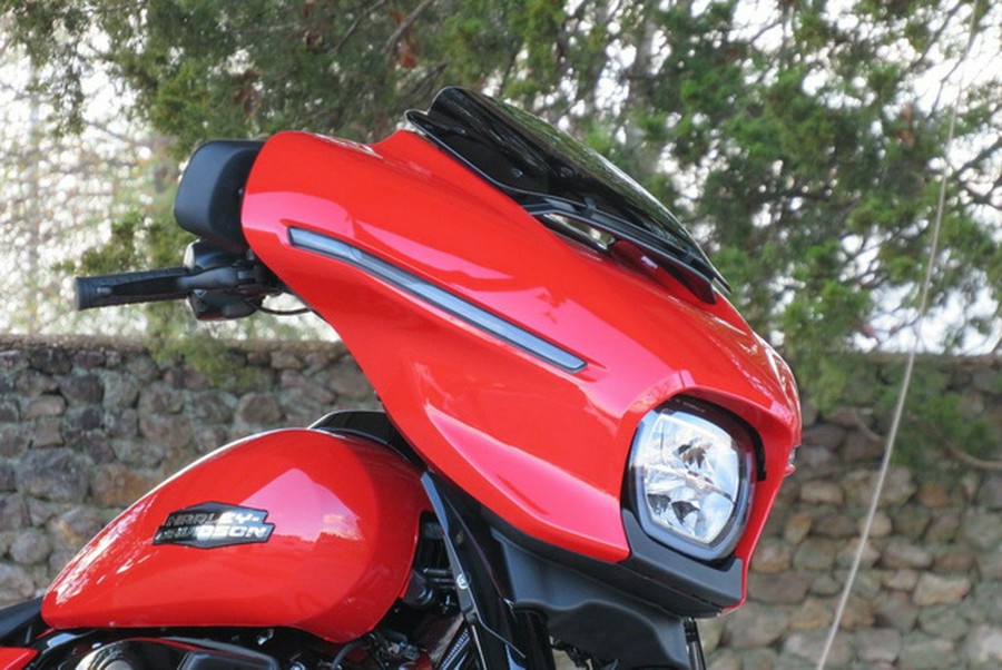 2026 Harley-Davidson Street Glide FLHX