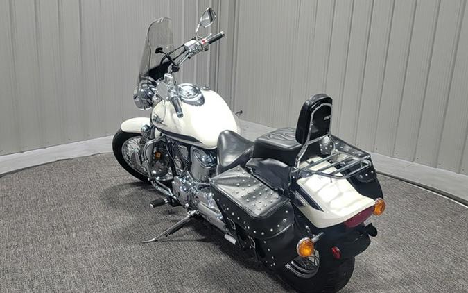 2002 Yamaha V-Star 1100 Custom