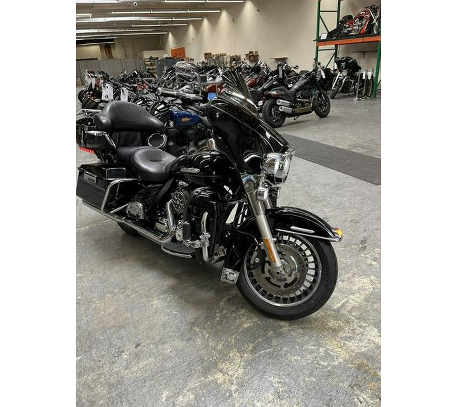 2013 Harley-Davidson® FLHTK - Electra Glide® Ultra Limited