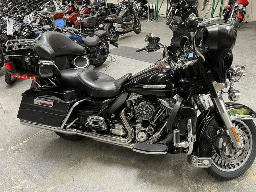 2013 Harley-Davidson® FLHTK - Electra Glide® Ultra Limited