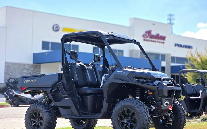 2026 Can-Am® Defender XT HD11