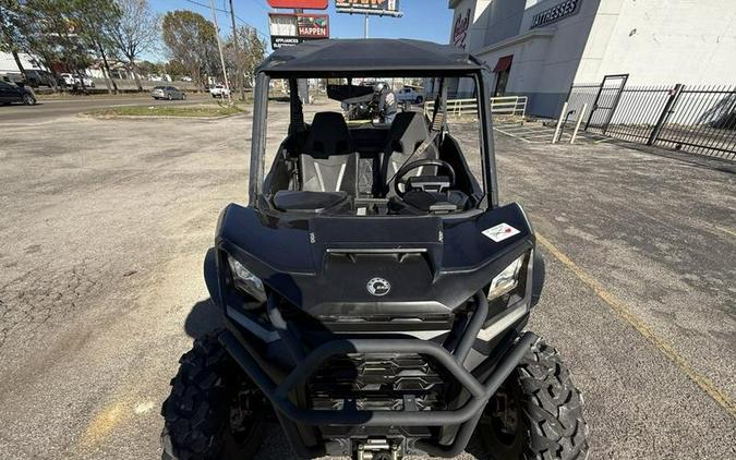 2024 Can-Am® Commander XT 700
