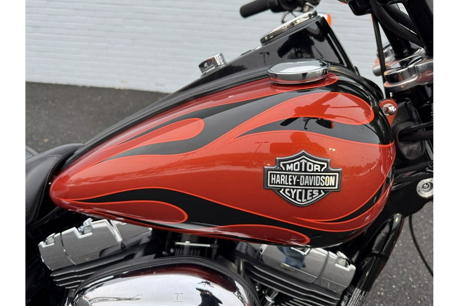 2011 DYNA WIDE GLIDE - Harley-Davidson®