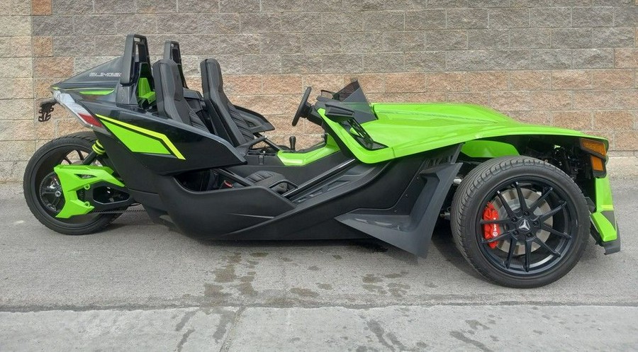 2022 Polaris Slingshot® Slingshot® R Liquid Lime Fade (Manual)