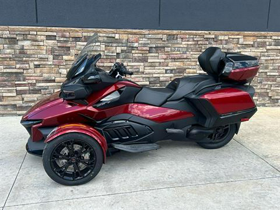 2023 Can-Am Spyder RT Limited