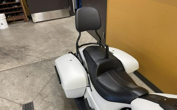 2020 Indian Motorcycle® Springfield® Dark Horse® White Smoke