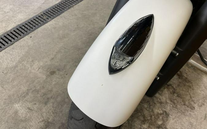 2020 Indian Motorcycle® Springfield® Dark Horse® White Smoke