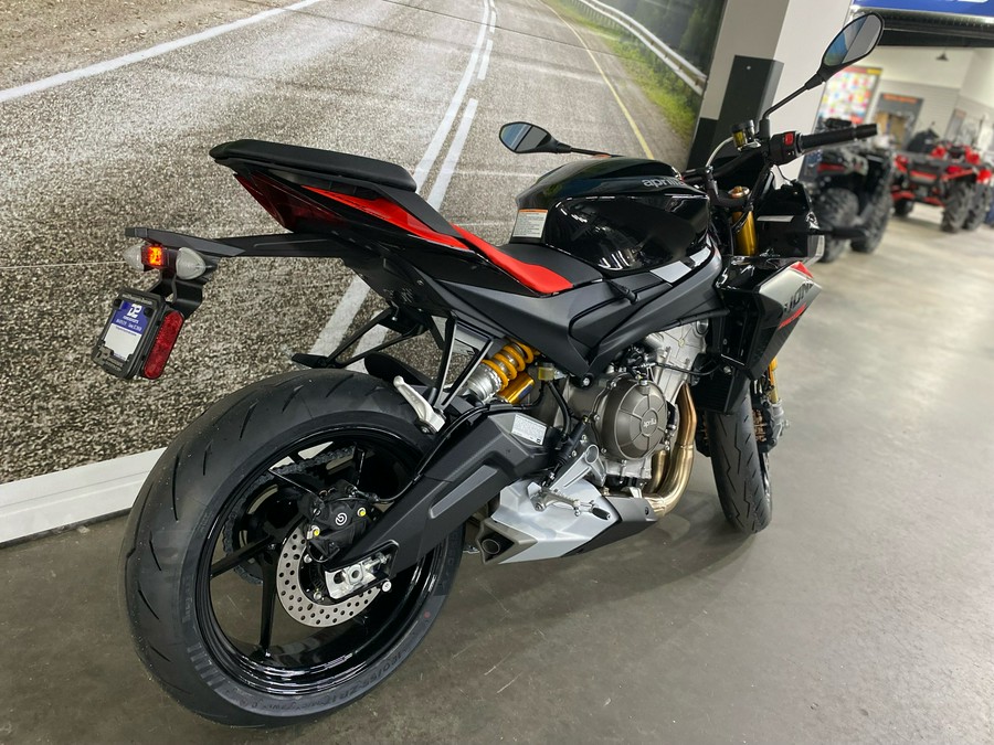 2026 Aprilia Tuono 660 Factory