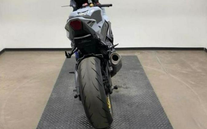 2022 Suzuki GSX-R1000RAM2 (ABS)
