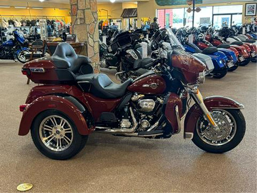 2024 Harley-Davidson Tri Glide® Ultra