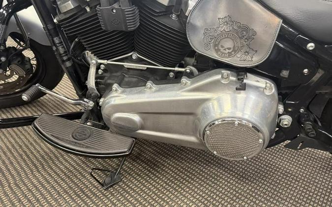 2020 Harley-Davidson® FLSL - Softail® Softail Slim®