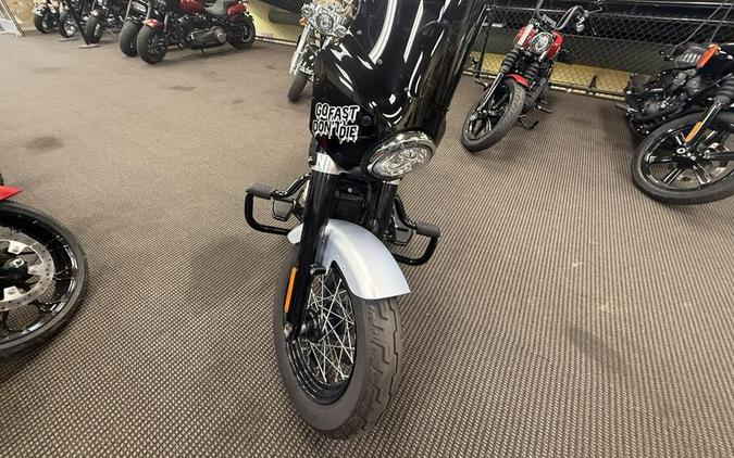 2020 Harley-Davidson® FLSL - Softail® Softail Slim®