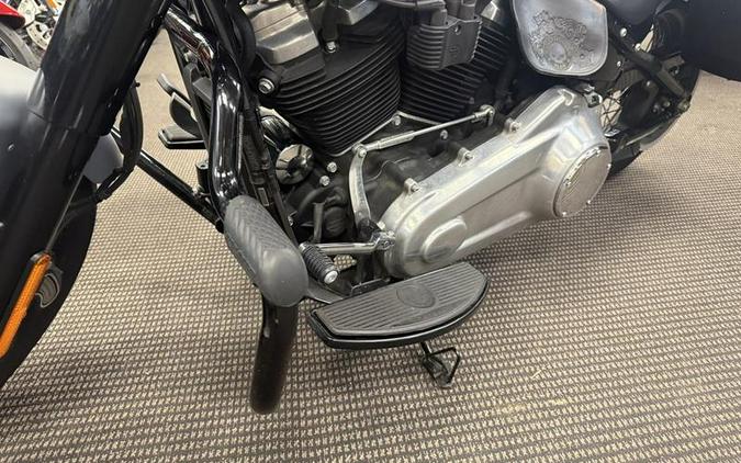2020 Harley-Davidson® FLSL - Softail® Softail Slim®