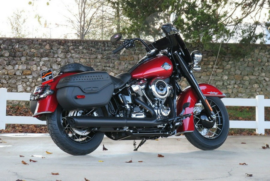 2026 Harley-Davidson Softail FLHC - Heritage Classic