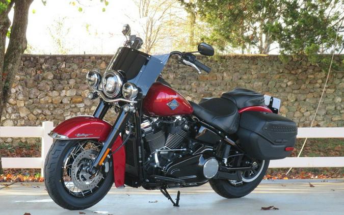 2026 Harley-Davidson Softail FLHC - Heritage Classic