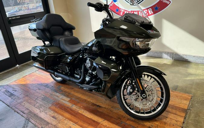 New 2026 Harley-Davidson Road Glide Limited Grand American Touring Motorcycle For Sale Near Memphis, TN