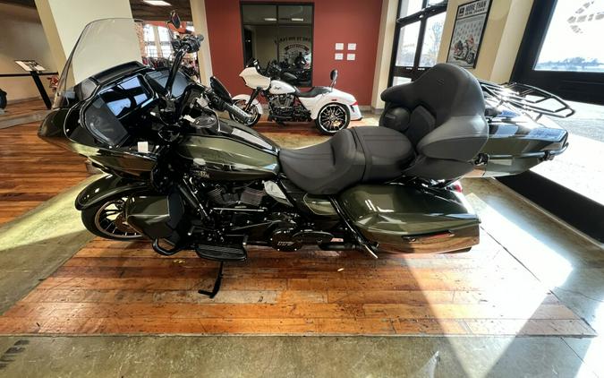 New 2026 Harley-Davidson Road Glide Limited Grand American Touring Motorcycle For Sale Near Memphis, TN
