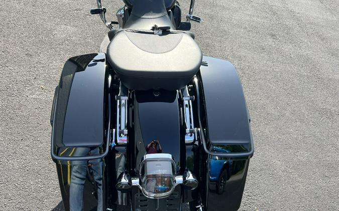 2019 Harley-Davidson Road King FLHR