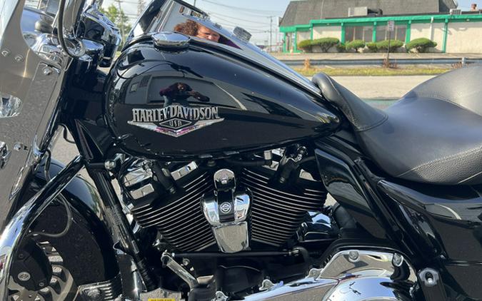 2019 Harley-Davidson Road King FLHR