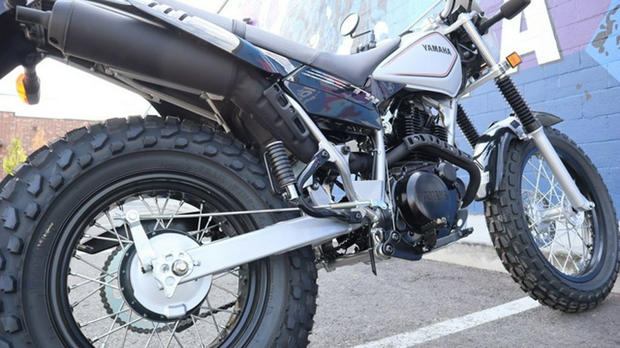 2027 Yamaha TW200