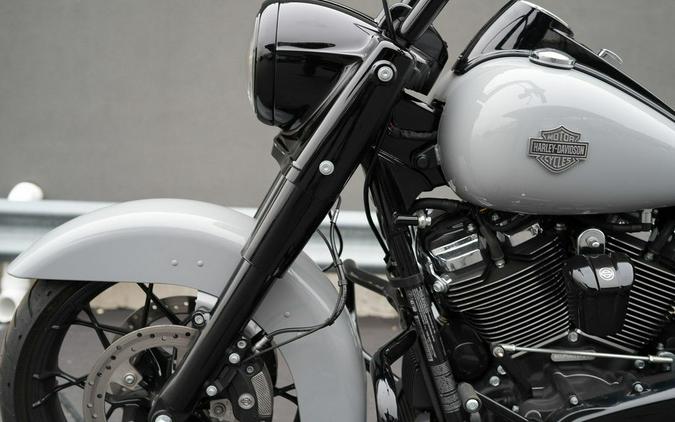 2025 Harley-Davidson FLHRXS - Road King Special