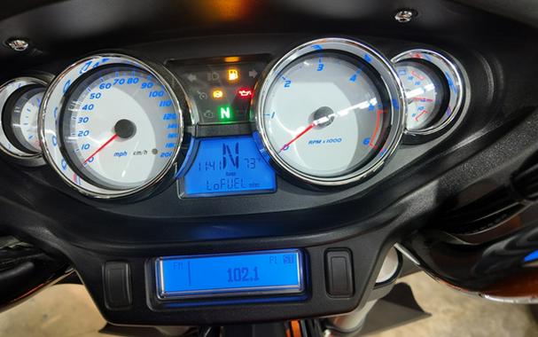 2014 Victory Motorcycles CROSS COUNTRY