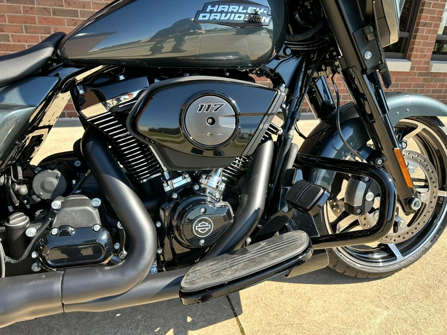 2025 Harley-Davidson Street Glide FLHX