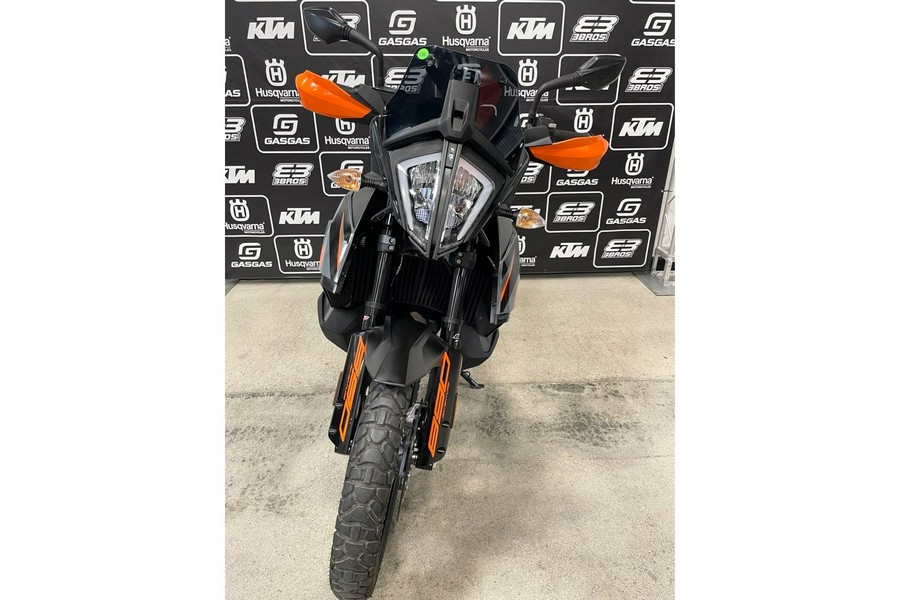 2021 KTM 890 ADVENTURE