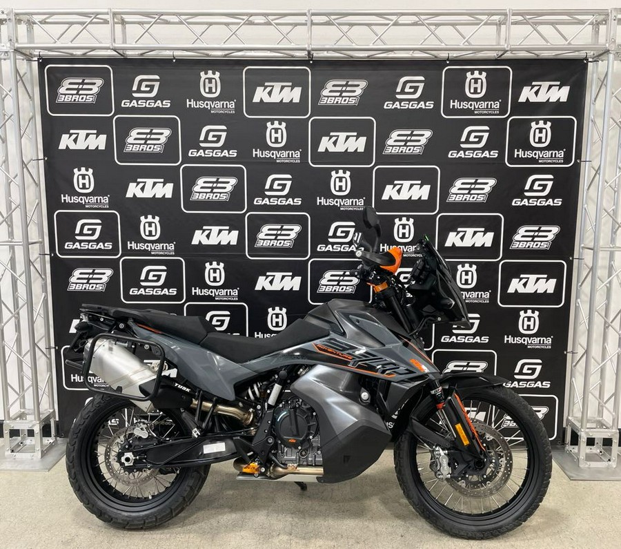 2021 KTM 890 ADVENTURE