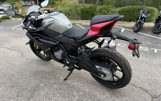 2025 CFMOTO 300SS