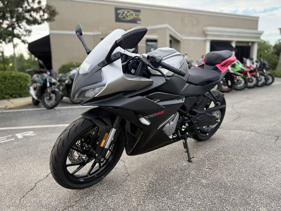 2025 CFMOTO 300SS