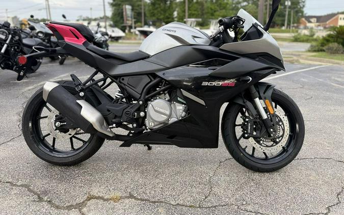 2025 CFMOTO 300SS