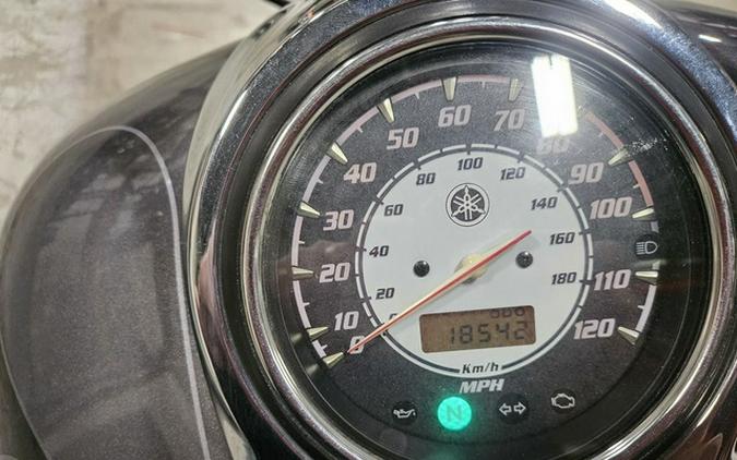 2005 Yamaha V Star 1100 Custom